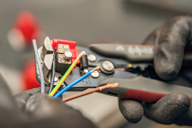 Best Electrical Repair Services  in Fairport Harbor, OH